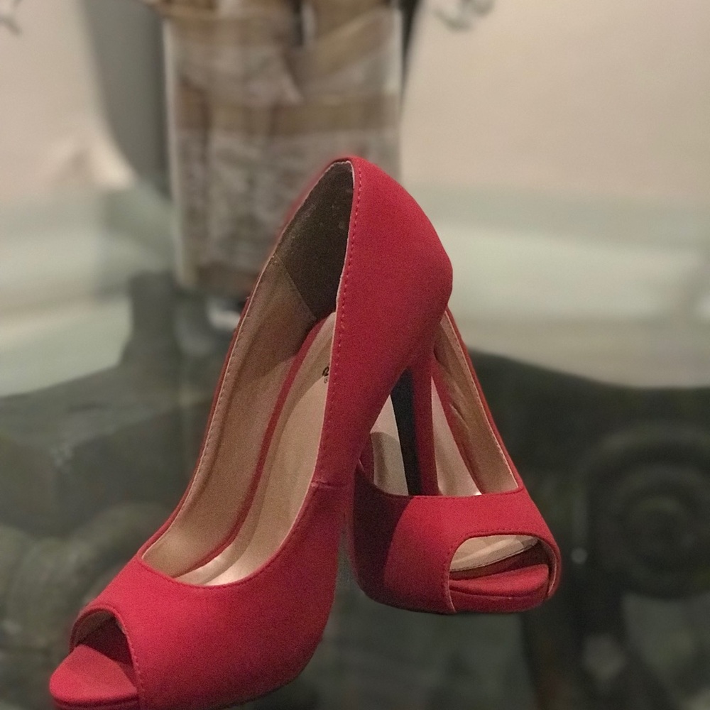 Charlotte Russe peep toe pumps in RED